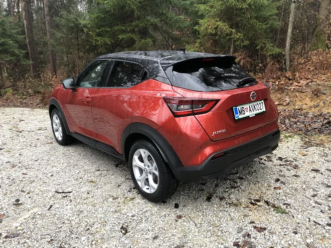 Na voljo so številne barvne kombinacije. FOTO: Aljaž Vrabec
