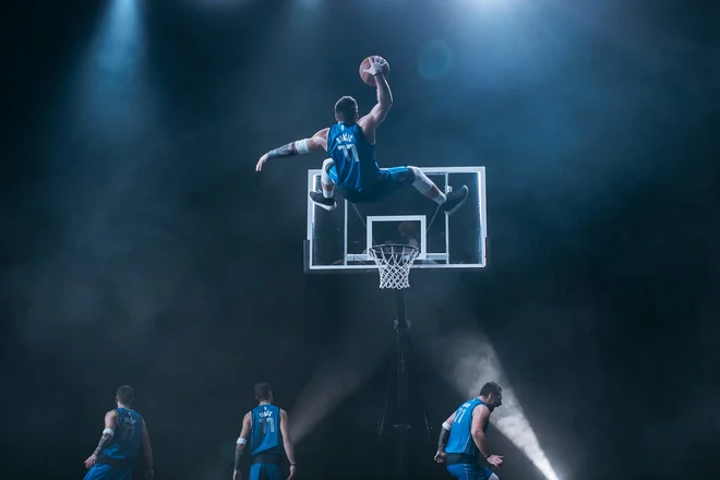 Dunking Devilsi v akciji v videospotu FOTO: Jani Ugrin