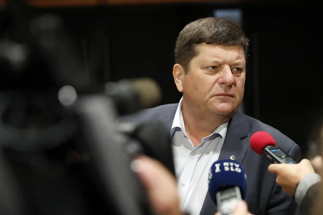 Franc Jurša je dejal, da po praznikih načrtujejo temeljit pogovor s Polnarjem. FOTO: Uroš Hočevar/Delo
