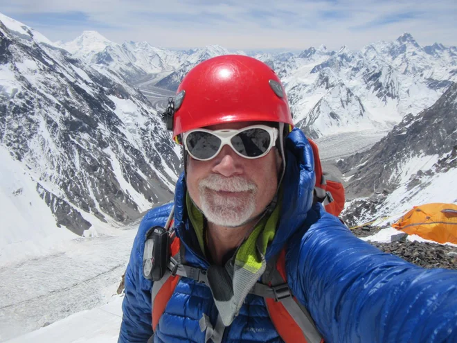 Na vrhu bodo poleti še vedno prometni zamaški, je prepričan Američan Alan Arnette. FOTO: Osebni arhiv