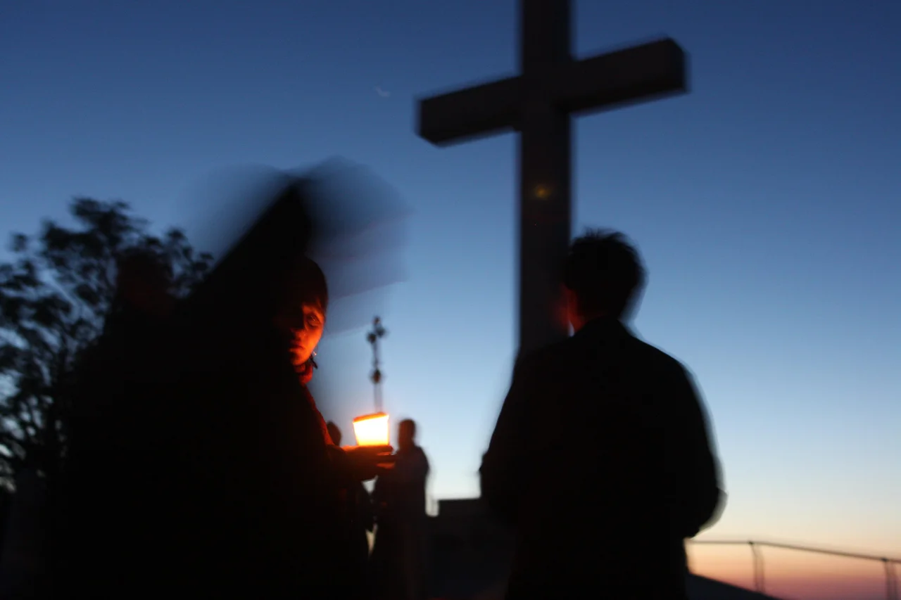 Fotografija: Če bo krščanstvo izbrisano, bodo prazen prostor zasedli drugi. Foto Reuters