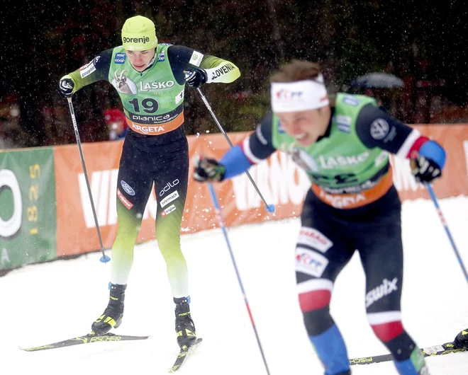 Janez Lampič (levo) je bil s 27. mestom najboljši v slovenski moški vrsti. FOTO: Roman Šipić/Delo