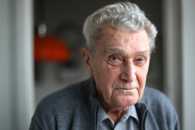 Dušan Štefančič, ki je preživel kar šest koncentracijskih taborišč. FOTO: Tomi Lombar/Delo
