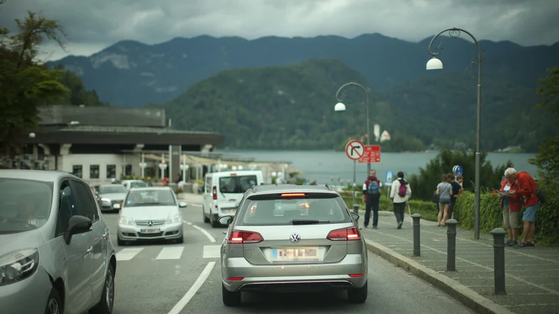 Fotografija: Stroka potrjeno traso zagovarja kot najboljšo, zato jo je občina tudi že leta 2012 vključila v občinski podrobni prostorski načrt. FOTO: Jure Eržen