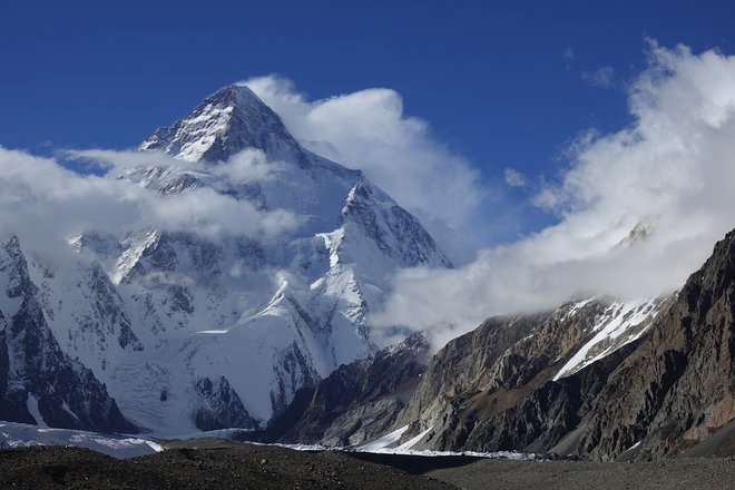 K2 je druga najvišja gora sveta in edina, ki je pozimi ni še nihče osvojil. FOTO: Tomaž Rotar