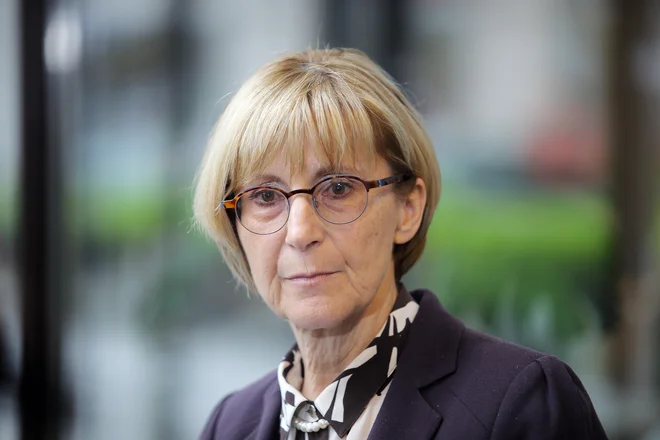 Dr. Metoda Dodič Fikfak pravi, da bi morali imeti kreatorji okoljske politike čut za sočloveka in znati prisluhniti strokovnjakom z znanjem. Foto Jože Suhadolnik
