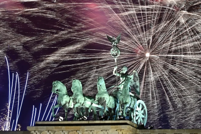 Brandenburška vrata v Berlinu. FOTO: Tobias Schwarz/Afp