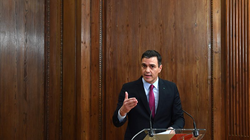 Fotografija: Sanchez za imenovanje na položaj premierja v prvem krogu glasovanja, ki bo predvidoma v nedeljo, potrebuje absolutno večino. FOTO: Gabriel Bouys/AFP