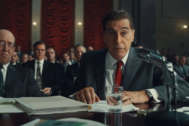 Filmski kritiki v trdi konkurenci stavijo na zmago <em>Irca</em><em>.</em>