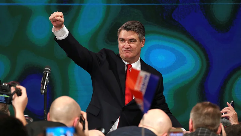 Fotografija: Zmagoslavje Zorana Milanovića prinaša pretrese v vladajočo stranko HDZ. FOTO: Marko Djurica/ Reuters