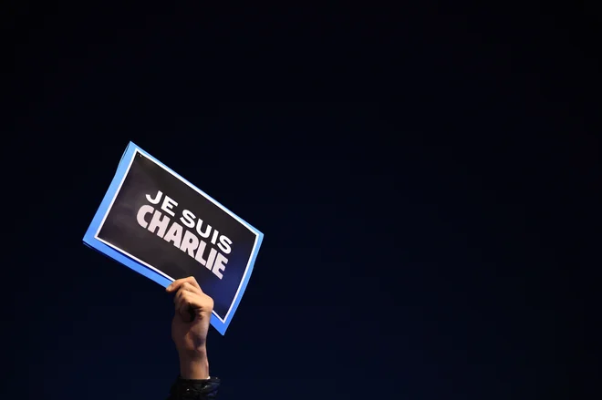 Odziv na napade v Franciji in po svetu je bil izjemen: v imenu svobode izražanja se je rodilo geslo &#39;Jaz sem Charlie&#39;. Za svojega so ga vzele tudi množice ljudi. FOTO: Anne-Christine Poujoulat/AFP