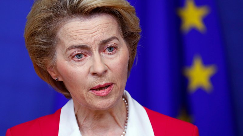 Fotografija: EU ima preizkušene odnose s številnimi akterji na Bližnjem vzhodu in lahko pripomore k zmanjševanju napetosti, je poudarila predsednica evropske komisije Ursula von der Leyen. FOTO: Reuters