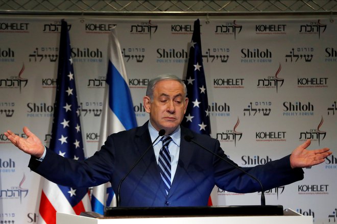 Netanjahu je posvaril Iran, da se bo v primeru napada na Izrael ta odzval z odločnim udarcem. FOTO: Ronen Zvulun/Reuters
