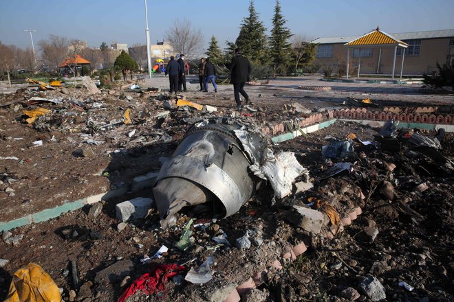 Sedaj je uradno - ukrajinsko letalo so sestrelili. FOTO: Afp