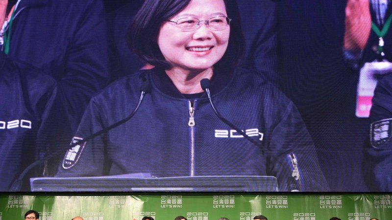 Fotografija: Tsai Ing-wen so zmago zaradi protikitajskega razpoloženja v tajvanski javnosti napovedovale že volilne ankete. FOTO: Sam Yeh/AFP