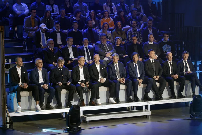 Žerijo so sestavljali predstavniki slovenskih medijev. FOTO: Mavric Pivk/Delo