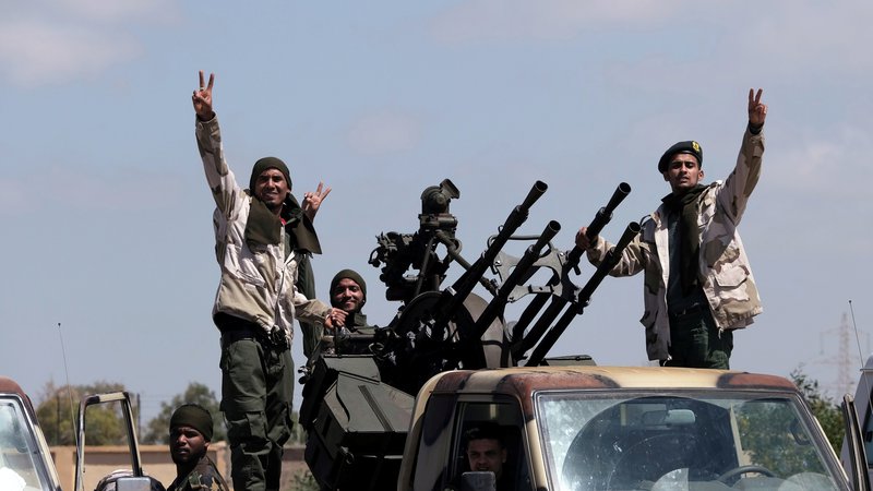 Fotografija: Sprti strani v Libiji sta dosegli dogovor o ustavitvi ognja.
Foto: Reuters