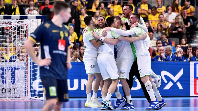 Fotografija: Slovenski rokometaši so tudi v zadnjem dvoboju v skupini proti Švici igrali odlično. FOTO: Reuters