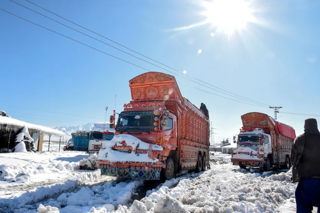 Vremenoslovci za prihodnje dni napoveduje dodatno poslabšanje vremena. FOTO: AFP