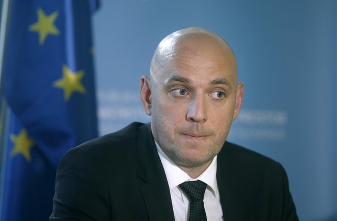 Okoljski minister Simon Zajc pričakuje plodno javno razpravo. Foto Blaž Samec