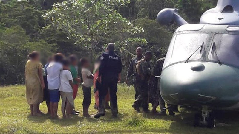 Fotografija: Panamska policija je prijela osumljence, ki naj bi v eksorcističnih obredih umorili sedem ljudi. FOTO: Reuters