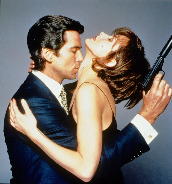 James Bond: Goldeneye - 007 - Zlato oko Foto Pro Plus