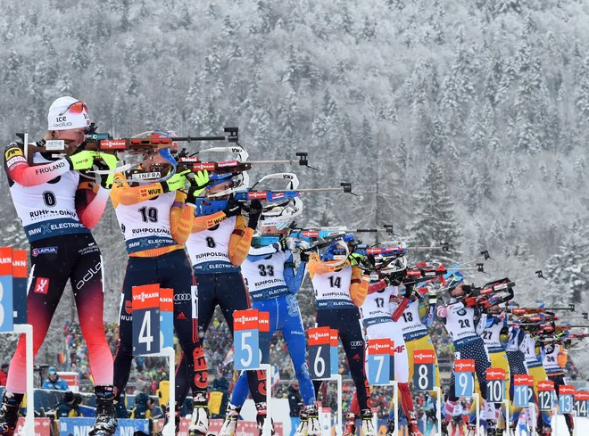 Na ženski zasledovalni tekmi je slavila Norvežanka Tiril Eckhoff. FOTO: Christof Stache/Afp