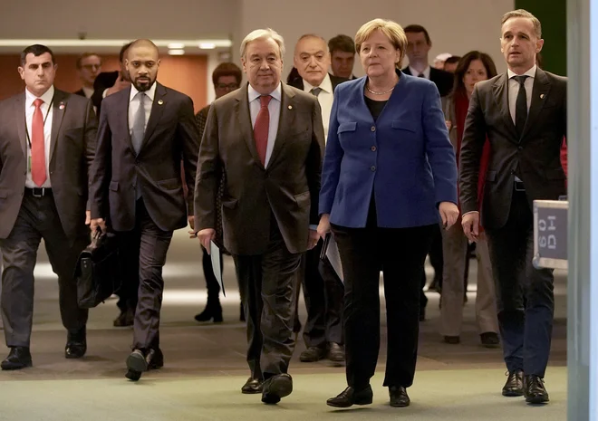 Angela Merkel je včerajšnjo konferenco ocenila za konstruktivno, a hkrati poudarila, da si ne dela iluzij. FOTO:Reuters