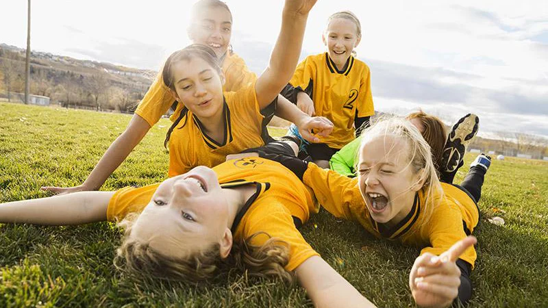 Fotografija: V kolikor registrirani športnik že ima in želi ohraniti tudi pravico do kombinirane vozovnice za mestni promet bo še naprej moral doplačati vozovnico mestnega prometa. Foto: Getty Images