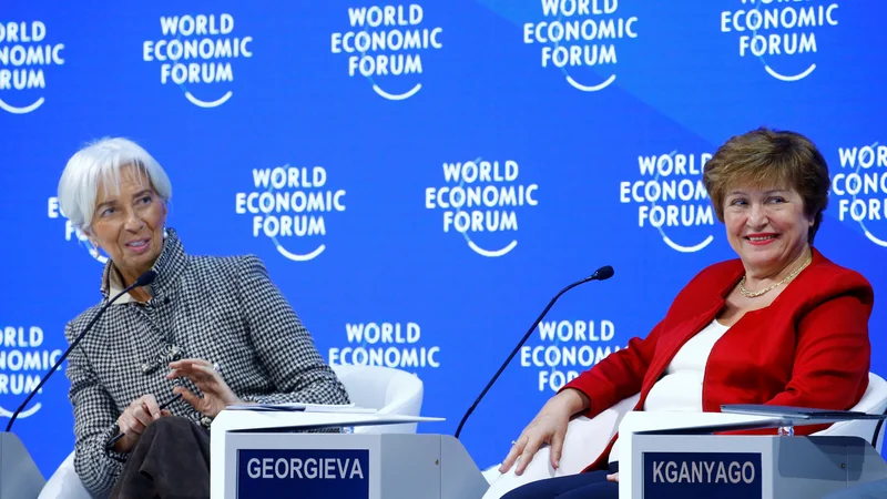 IMF, ki ga vodi Kristalina Georgieva (levo predsednica ECB Christine Lagarde), izpostavlja, da morajo države za višjo rast okrepiti multilateralno sodelovanje. FOTO: Arnd Wiegmann/Reuters