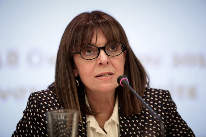 Ekaterini Sakelaropulu bo nasledila Prokopisa Pavlopulosa, ki se mu petletni predsedniški mandat izteče marca. FOTO: Vassilis Rempapis/AFP