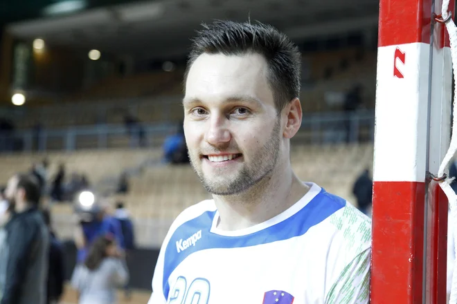 Žvižej Luka. Prijatelska tekma Slovenija in Hrvaška v Kopru, 9. januarja 2016
[Žvižej Luka,rokomet,Slovenija,Hrvaška,Koper]