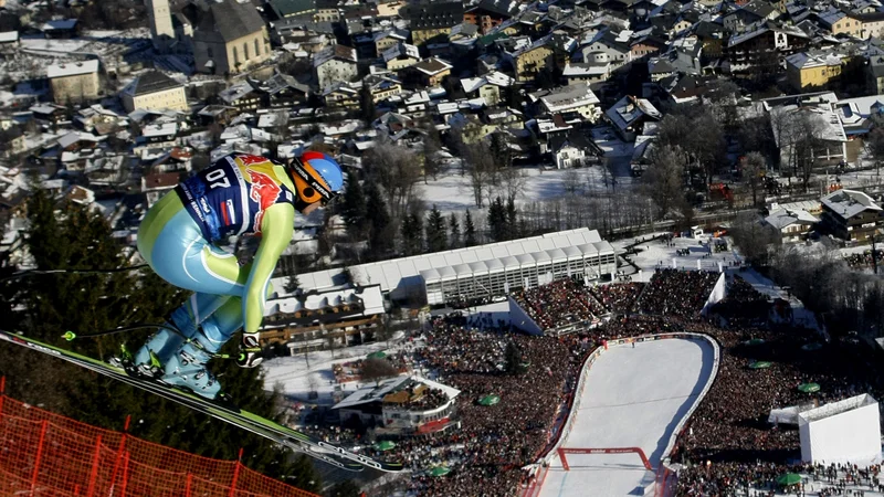 Fotografija: Edini slovenski smučar s stopničkami na smuku v Kitzbühlu je Andrej Šporn, drugo mesto je osvojil pred desetletjem. Letos je na Streifu kot pomočnik trenerja. FOTO: Reuters