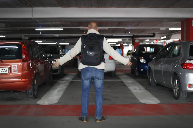 Tatovi avtomobilov so bili lani pri nas znova bolj aktivni. Foto Leon Vidic