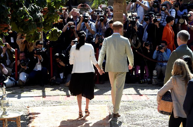 Kljub vsemu bosta vojvoda in vojvodinja Susseška medijsko pozornost potrebovala tudi pri dobrodelnih dejavnostih, ki jih napovedujeta. Fotografiji Reuters
