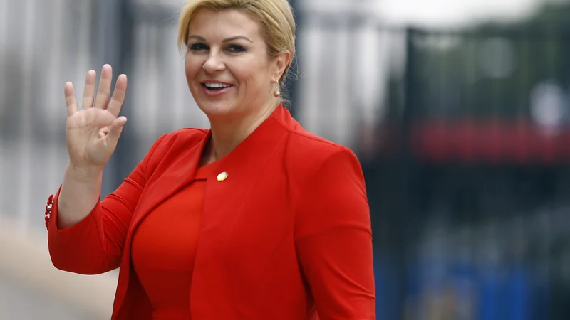 Fotografija: Kolinda Grabar Kitarović odhaja s predsedniškega položaja, potem ko je na nedavnih volitvah izgubila proti Zoranu Milanoviću. FOTO: Kacper Pempel/Reuters