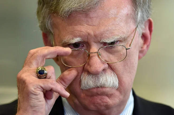 John Bolton, ko je bil na položaju svetovalca za nacionalno varnost ob predsedniku Donaldu Trumpu. FOTO: Sergei Gapon/AFP