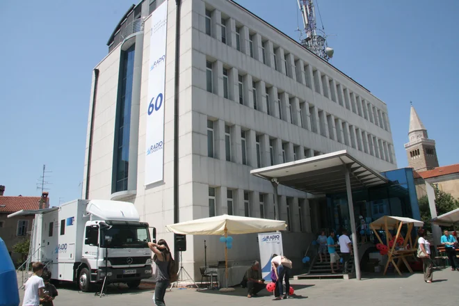 Uredništvo Radio Capodistria se boji, da bi izgubilo svojo najpomembenjšo frekvenco, ki jim omogoča stik z matično domovino.&nbsp; Foto: Dušan Grča