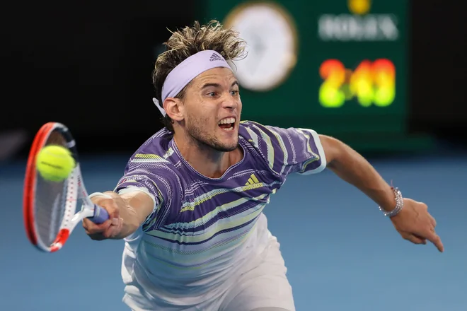 Dominic Thiem je v polfinalu strl odpor prijatelja Alexandra Zvereva. FOTO: AFP