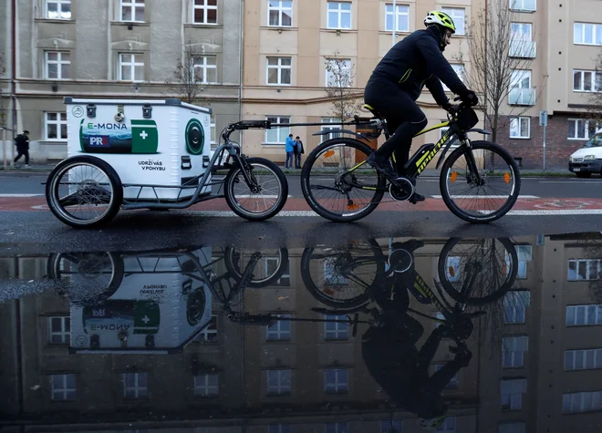Praga je preobremenjena s turisti. FOTO: David W Cerny/Reuters