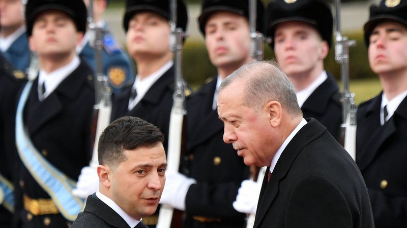 Fotografija: Ukrajinski predsednik Volodimir Zelenski je gostil turškega kolega Recep Tayip Erdoğana. FOTO: Afp