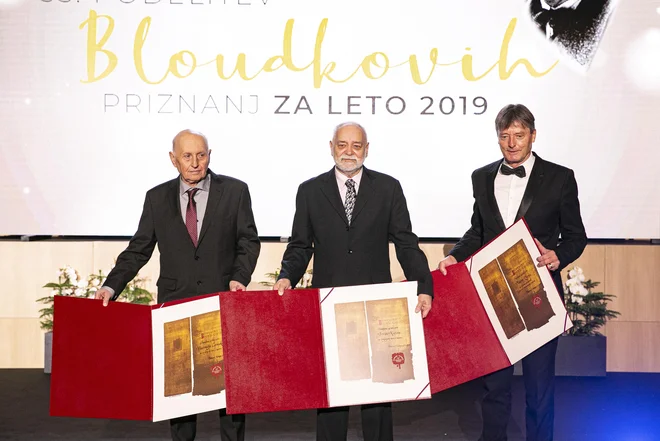 Bloudkovo nagrado za izjemen prispevek k razvoju slovenskega športa je prejel redni profesor Milan Žvan, za življenjsko delo v športu pa Vladimir Čermak in Boris Kutin. FOTO: Jože Suhadolnik/Delo