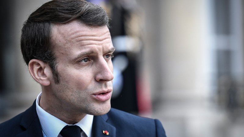Fotografija: Francoski predsednik Emmanuel Macron je konec lanskega leta z veliko aroganco blokiral sprejetje odločitve EU o začetku pristopnih pogajanj z Albanijo in Severno Makedonijo. Foto: Stephane De Sakutin/Afp