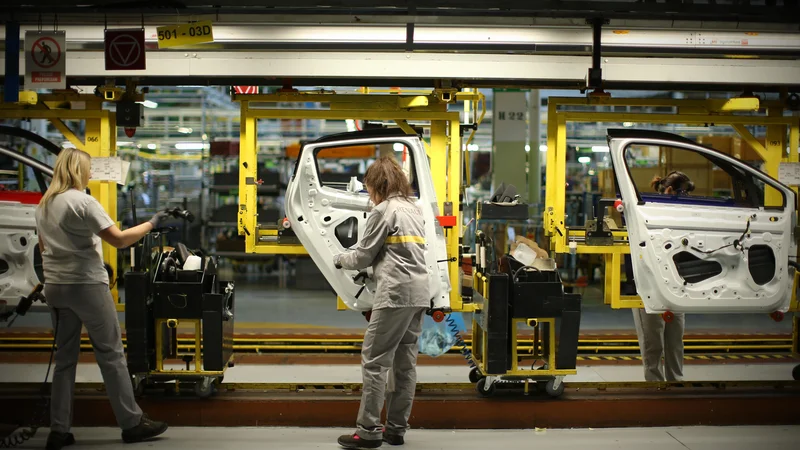 Fotografija: Vsi podatki kažejo, da je nemška industrija v precejšnji krizi. FOTO: Jure Eržen