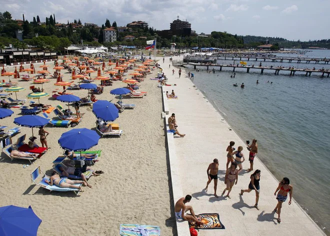 Portoroška plaža. Foto Blaž Samec