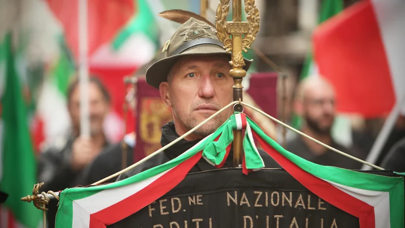 Fotografija: Prireditev ob Dnevu spomina v Bazovici so protestno zapustili predstavniki levih demokratov. Med njimi je bila tudi sentaroka Tatjana Rojc. Foto Blaž Samec