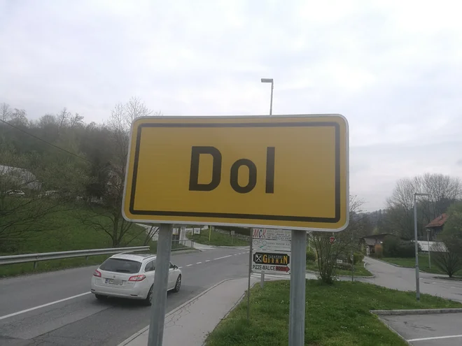 V Dolu pri Hrastniku ne vedo, kakšen zrak dihajo, ker je postaja Anas nekaj kilometrov daleč. Foto Tomica Šuljić