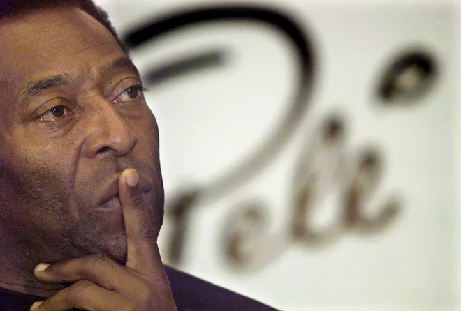 Pele: Hvala za lepe misli in molitve ter vašo skrb. A ni potrebe po tem. Z mano je vse v redu. FOTO: Reuters