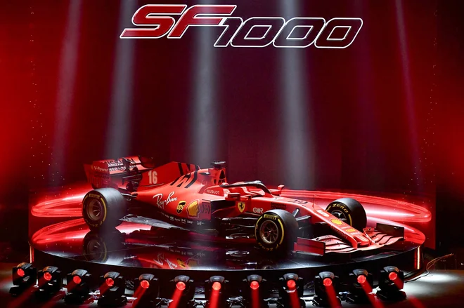 Ferrari upa, da bo končal 13-letno sušo z novim modelom SF1000. FOTO: AFP