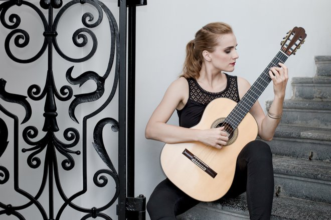 Karmen Štendler bo jeseni v Sloveniji snemala svoj drugi solistični CD. FOTO: Mirjam Čančer